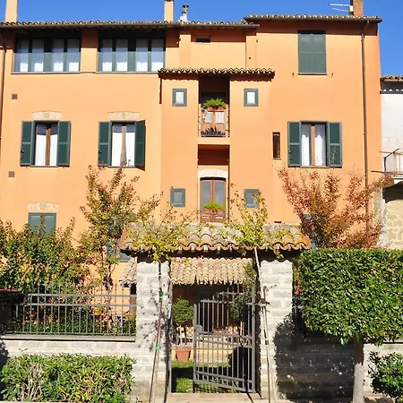 Tuscany Location Апартаменты Марта